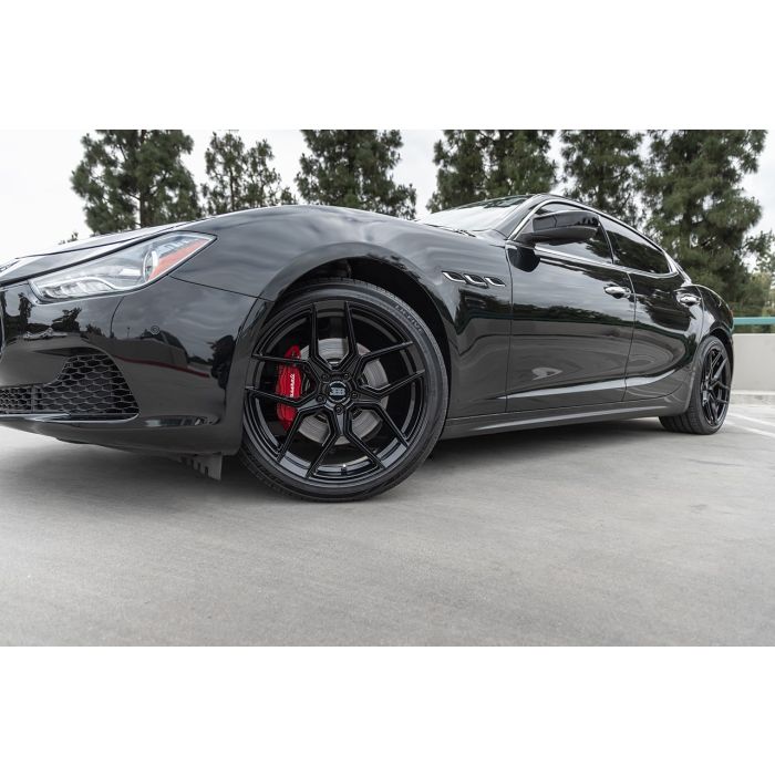 BBB H130 Z05 17x8 Full Gloss Black 5x114.3 +35mm 72.6mm